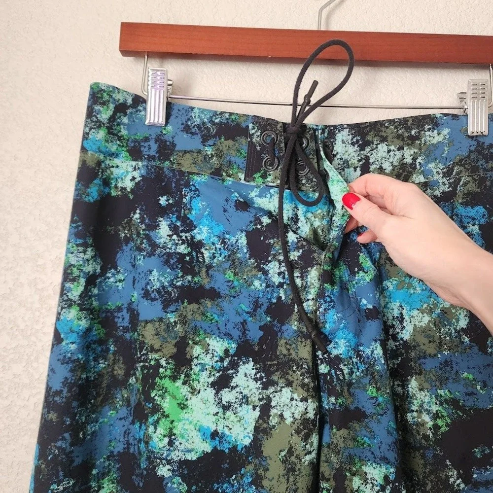 LULULEMON El Current Board Shorts Surf‎ Swim Trunks Print 34